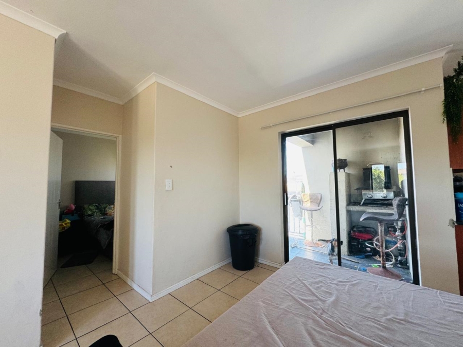 3 Bedroom Property for Sale in Parklands Western Cape